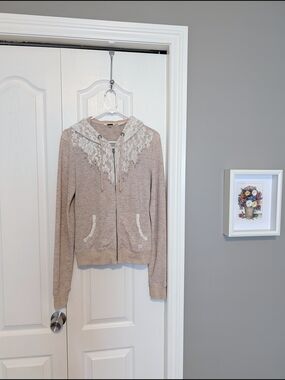Beige Lace-Trim Zip Hoodie Sweater